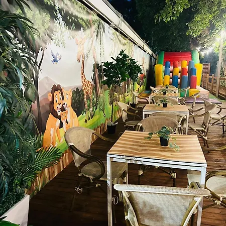 Esplanade 3* Римини