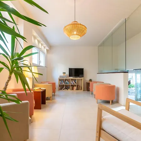 Esplanade 3* Римини