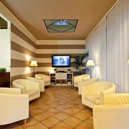 Esplanade Отель 3*